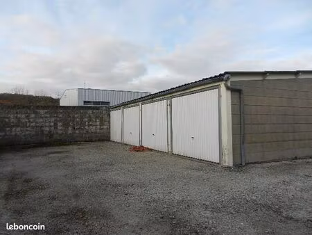 garage/box 13 m² tourlaville