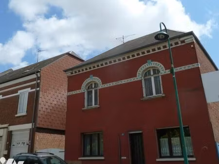 maison 6 pièces 161 m²