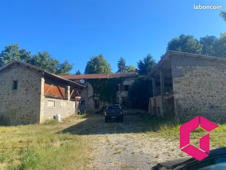 ferme 4 pièces 80 m²