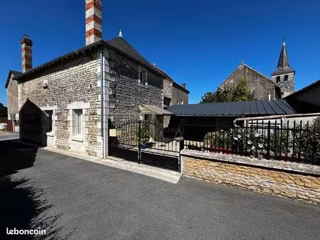 maison 3 pièces 75 m²