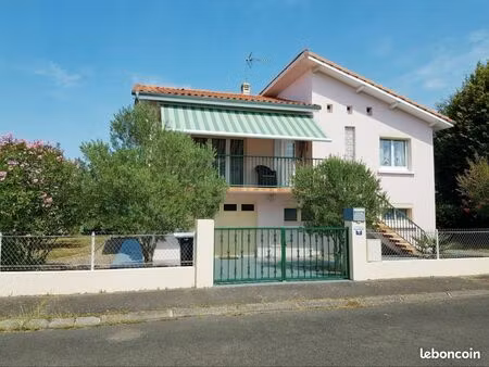 maison avec studio indépendant au calme