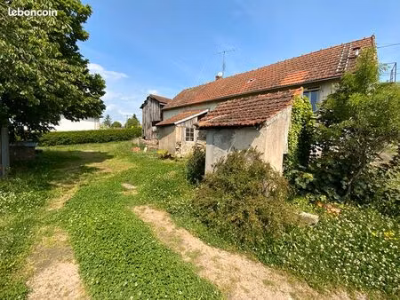 maison de village 4 pièces 48 m²