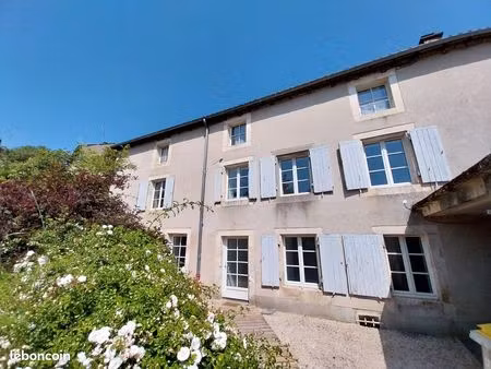 immeuble 8 pièces 165 m²