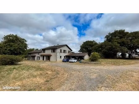 propriété 10 pièces 257 m²