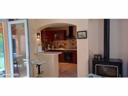 propriété atypique (maison + chalet)