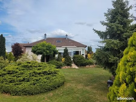 maison 5 pièces 170 m²