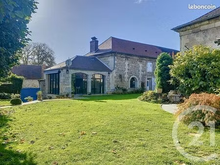 longère 4 pièces 220 m²