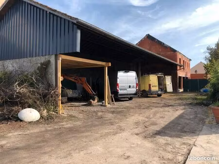 a louer pour entrepôt dépôt stockage