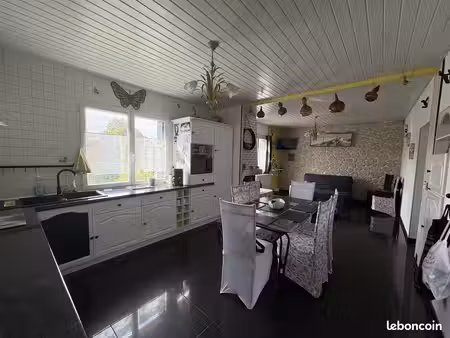 maison 5 pièces 83 m²