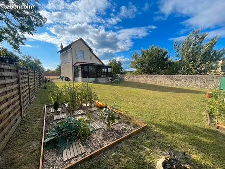 maison 5 pièces 95 m²