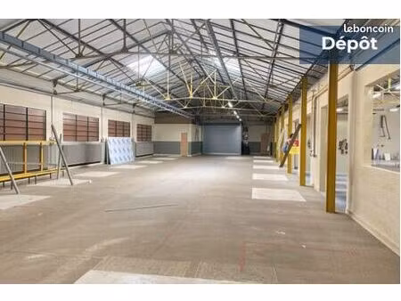 local 232 m² saint-genest-lerpt