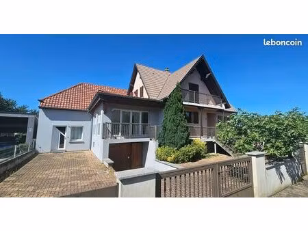 maison 6 pièces 194 m²