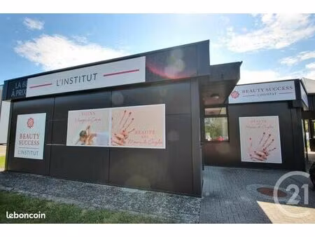 commerce beauté/coiffure 275 m²