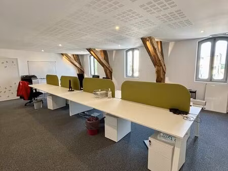 bureaux 198 m² castres