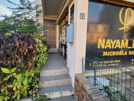 local commercial à vendre ou à louer