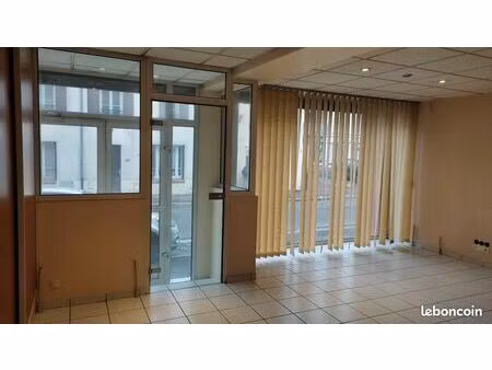 local commercial 133 m² villeparisis