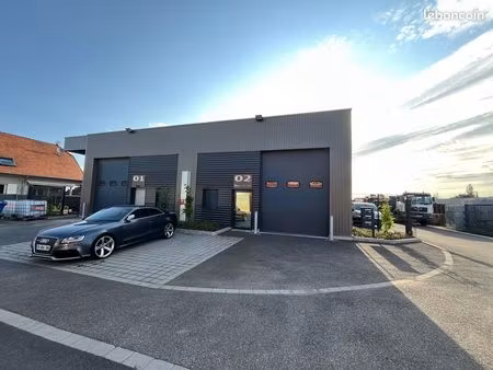 à louer – 1 cellules de 150 m² avec un bureau climatisé – hall chauffé  fibre  accès pl  p