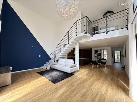 villa 6 pièces 152 m²