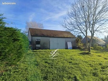 hangar 76 m² teloche