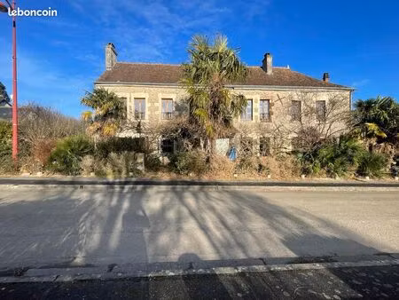 propriété 8 pièces 352 m²