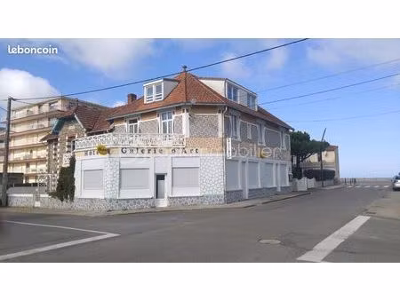 immeuble 11 pièces 348 m²