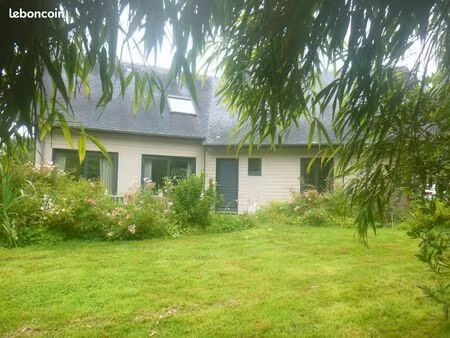 pavillon 8 pièces 140 m²