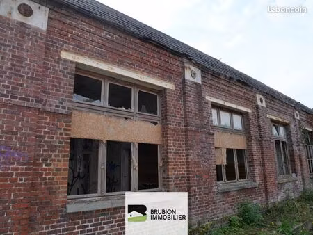 local 252 m² barentin