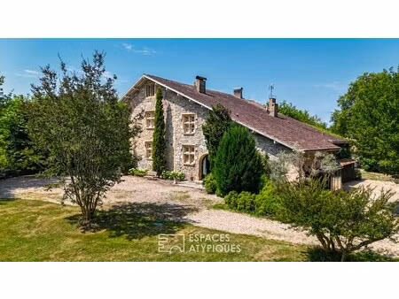 maison de luxe à vendre à saint-laurent-de-gosse
