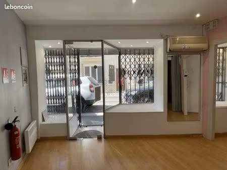 local commercial 52 m²