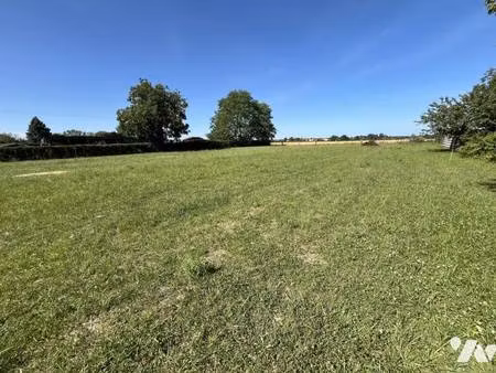 terrain constructible viabilisé à vendre