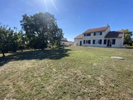 vente maison à champtoceaux (49270) : à vendre / 150m² champtoceaux