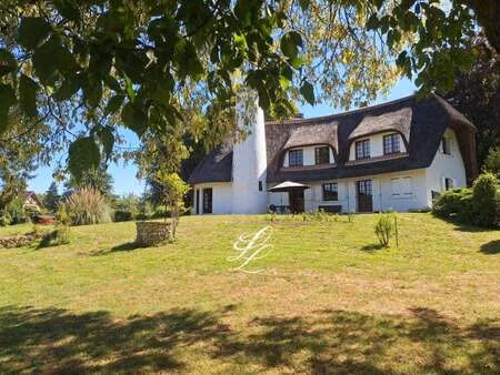 vente maison à parcé-sur-sarthe (72300) : à vendre / 215m² parcé-sur-sarthe