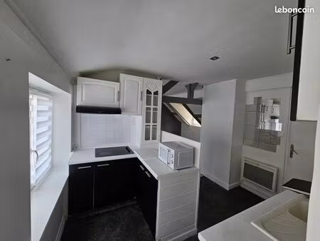 immeuble 10 pièces 150 m²