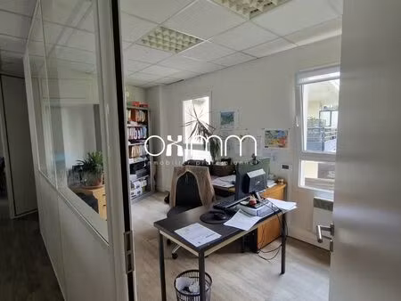 bureaux 275 m² saint-laurent-blangy