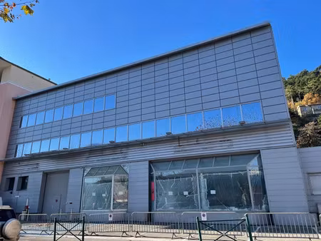 local commercial 0 pièces 1500 m² à vendre / acheter sisteron 04200 ? | era immobilier