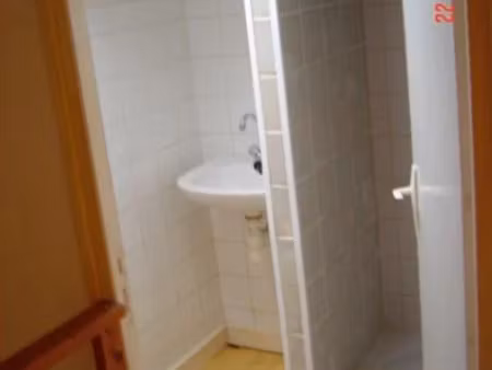 location maison 2 pièces 36 m² à begles (33130)  850 €