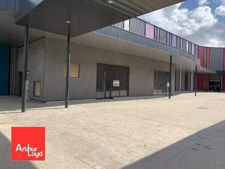 local commercial à louer