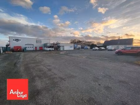 local commercial à louer