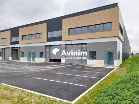 local d'activités à louer