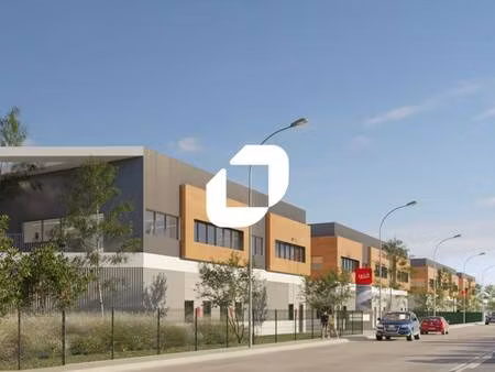 local d'activités à louer