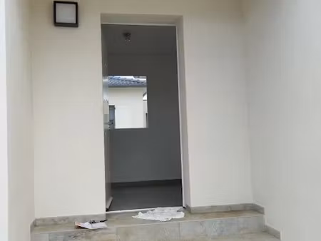 location meublée maison 4 pièces 90 m² à penta-di-casinca (20213)  1 230 €