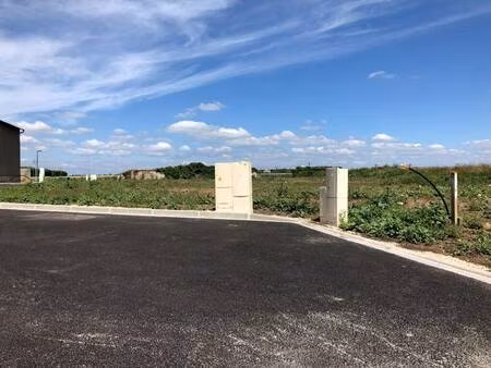 terrain constructible viabilisé à vendre