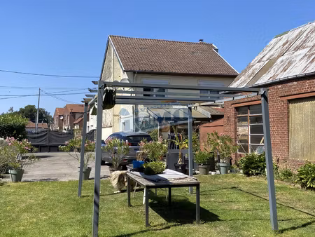 maison de village avec jardin secteur d'avesnes