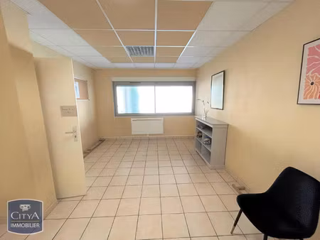 local professionnel à vendre 166 m² - saint-marcellin (38) - 244 000€