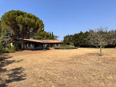 carcassonne villa 257 m² atypique avec double garage sur terrain arboré 8500 m² constructi