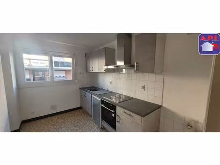 location appartement 3 pièces 71 m² à pamiers (09100)  680 €