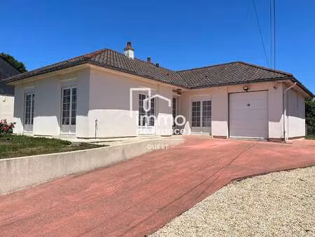 vente maison à aron (53440) : à vendre / 93m² aron
