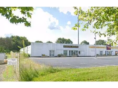 location bureaux et commerces à falaise (14700) : à louer / 750m² falaise