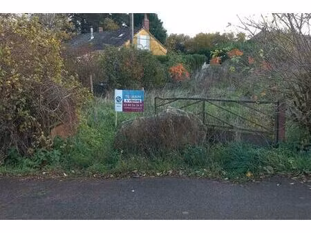 terrain à bâtir - 690 m²