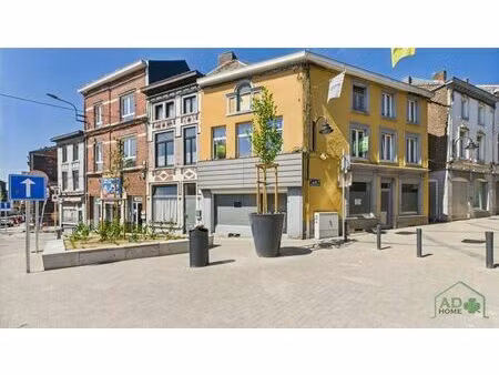 maison de commerce et d'habitation  4ch.